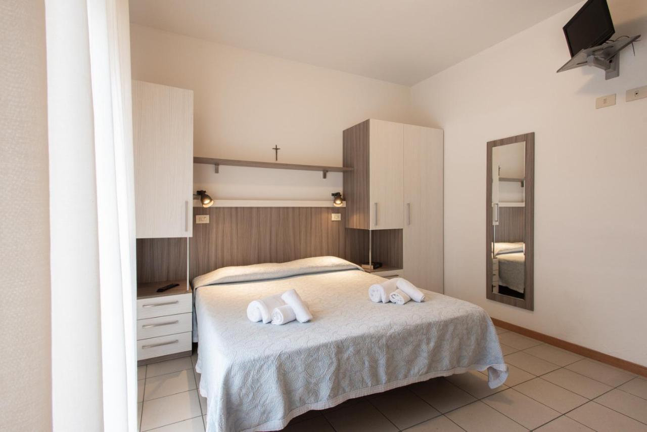Hotel Consul - Family Hotel Riccione Exterior foto